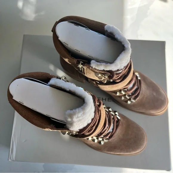 Marc Fisher Nature Suede Sherpa Trim Lug Sole Hiker Booties Sz 7.5 Med BNWB - Picture 12 of 15